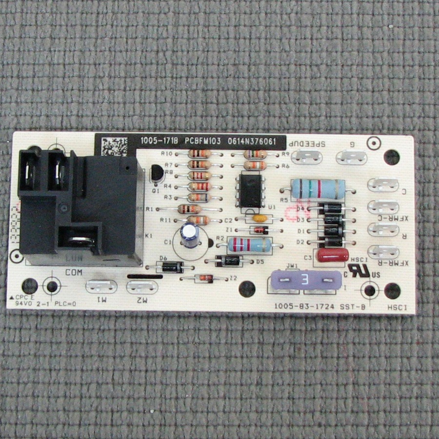 Goodman Circuit Board B1370735S - Click Image to Close