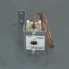 (image for) Goodman Outdoor Heat Pump Thermostat OT18-60A