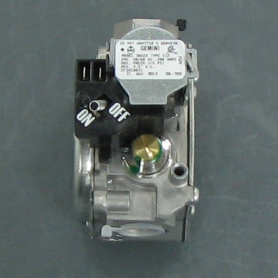 (image for) Carrier Natural Gas Valve EF32CW031