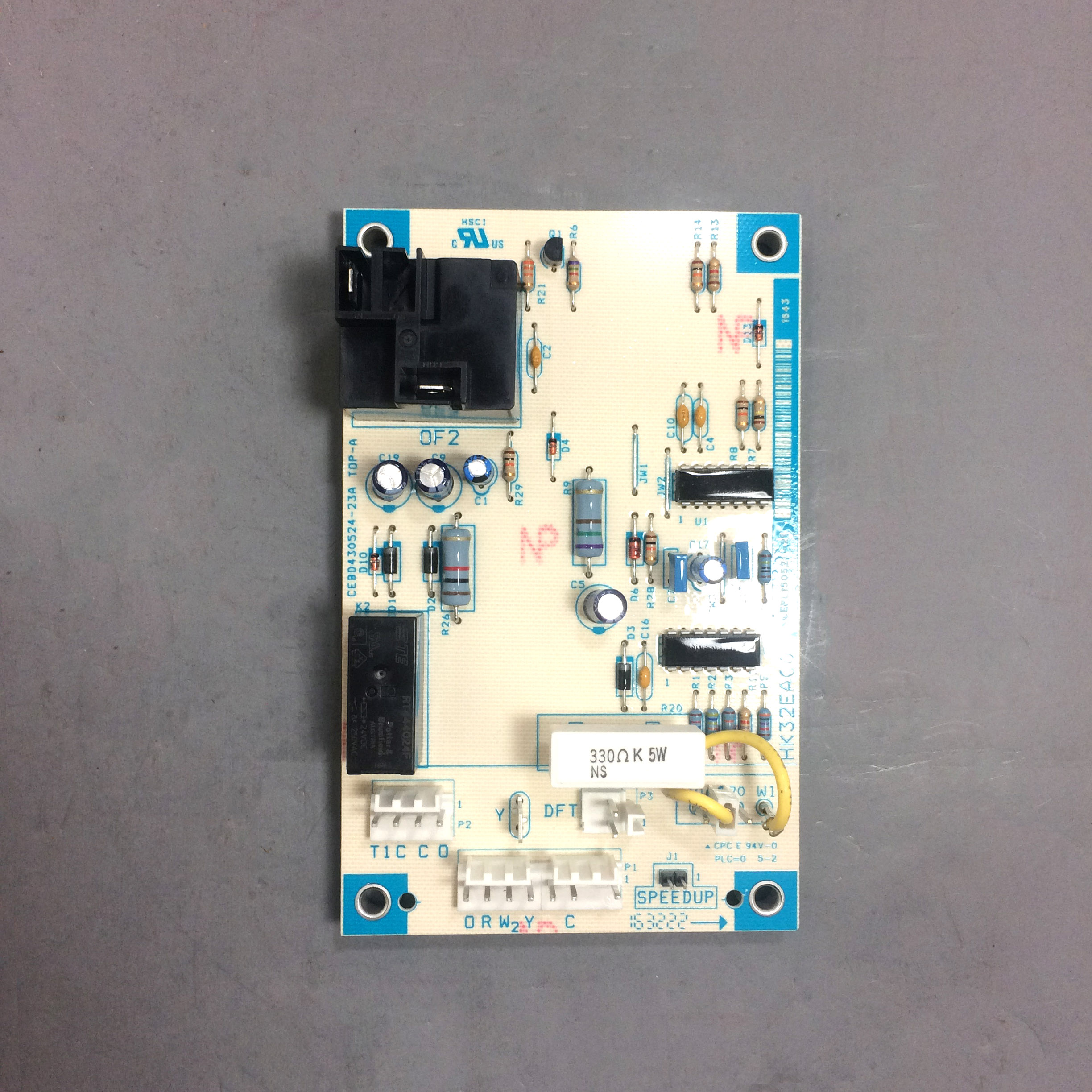 "USED" Heil 1087562 Defrost Control Board -- 
