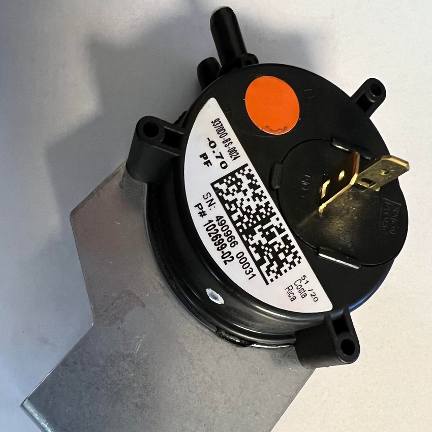 Armstrong Draft Pressure Switch R102699-02